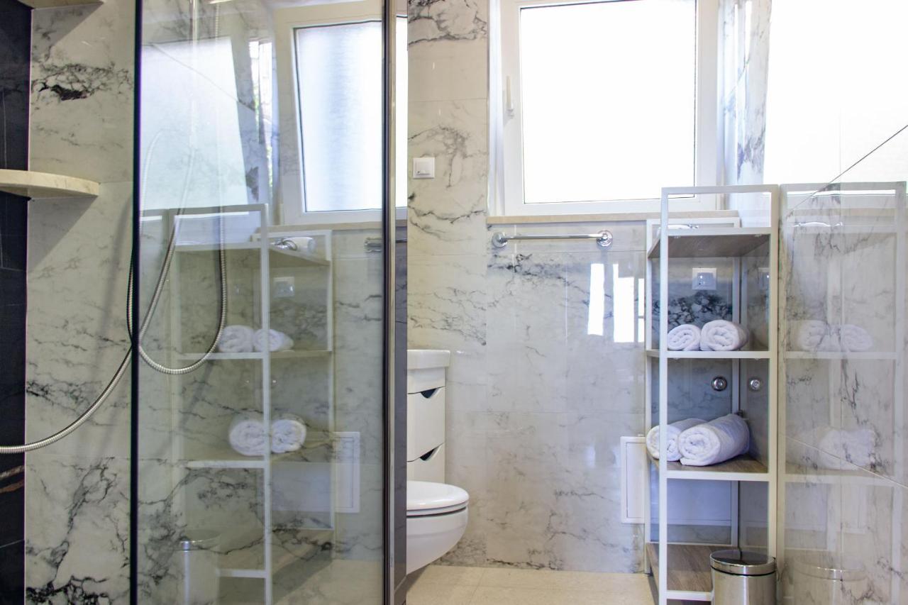 דוברובניק Apartment Gallery - View Of The Old Town & Free Parking מראה חיצוני תמונה